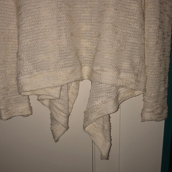 F21 Knit Sweater - Picture 6 of 8